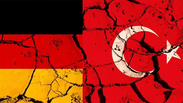Almanya 1 Milyon Türk'ü vatandaşlıktan çıkardı!